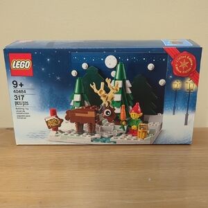 LEGO Limited Edition Santa's Front Yard Brand New